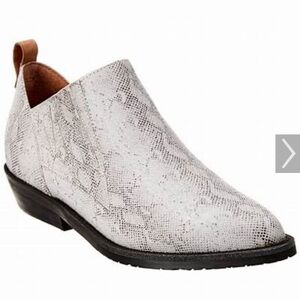 Kenneth Cole gentle souls‎ Neptune Western bootie women’s size 5.5